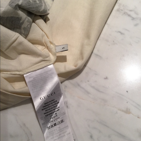 Gucci
"Maison de l'Amour" T-shirt - Picture 9 of 9